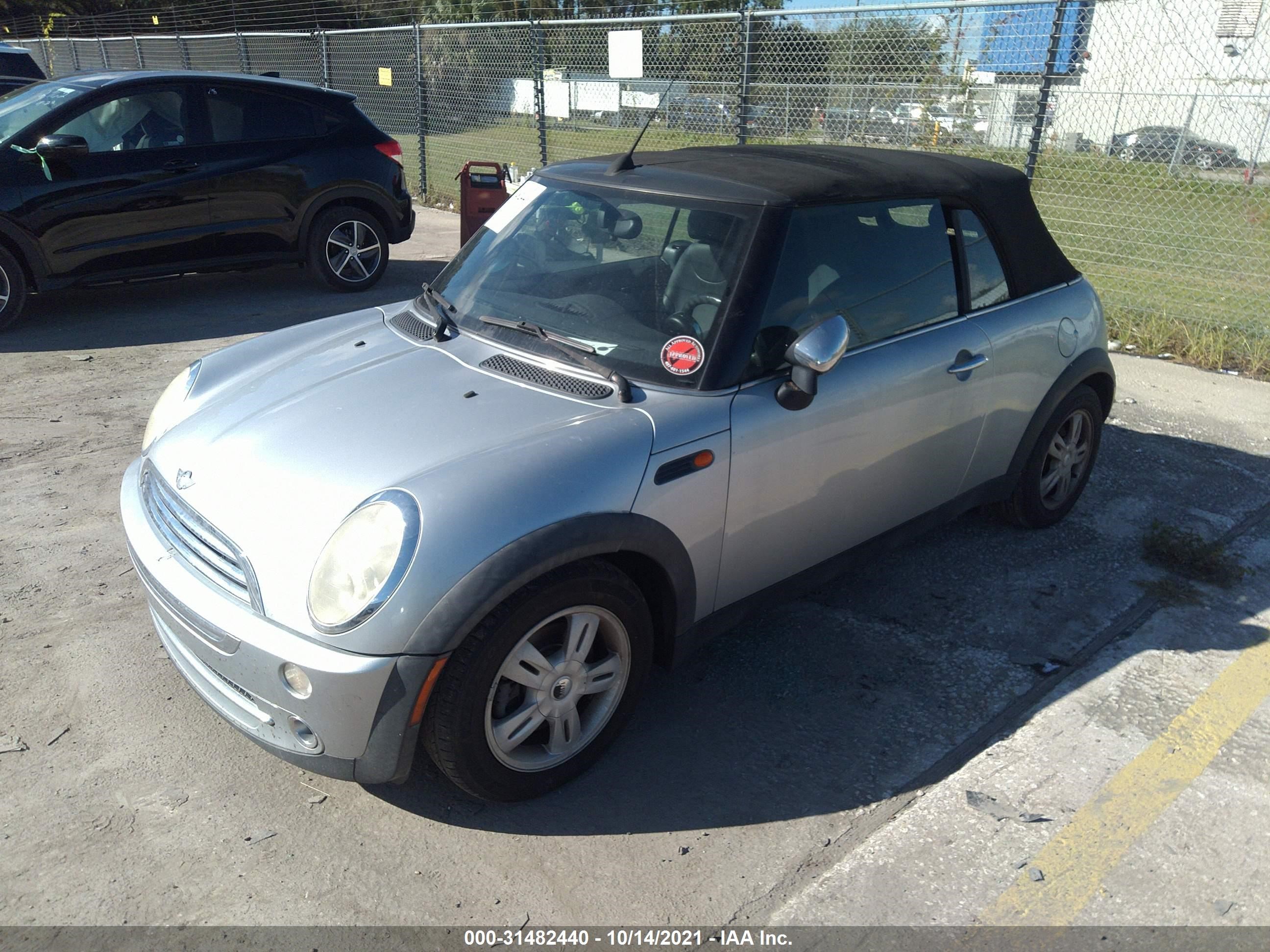 Photo 1 VIN: WMWRF33575TF63020 - MINI COOPER 