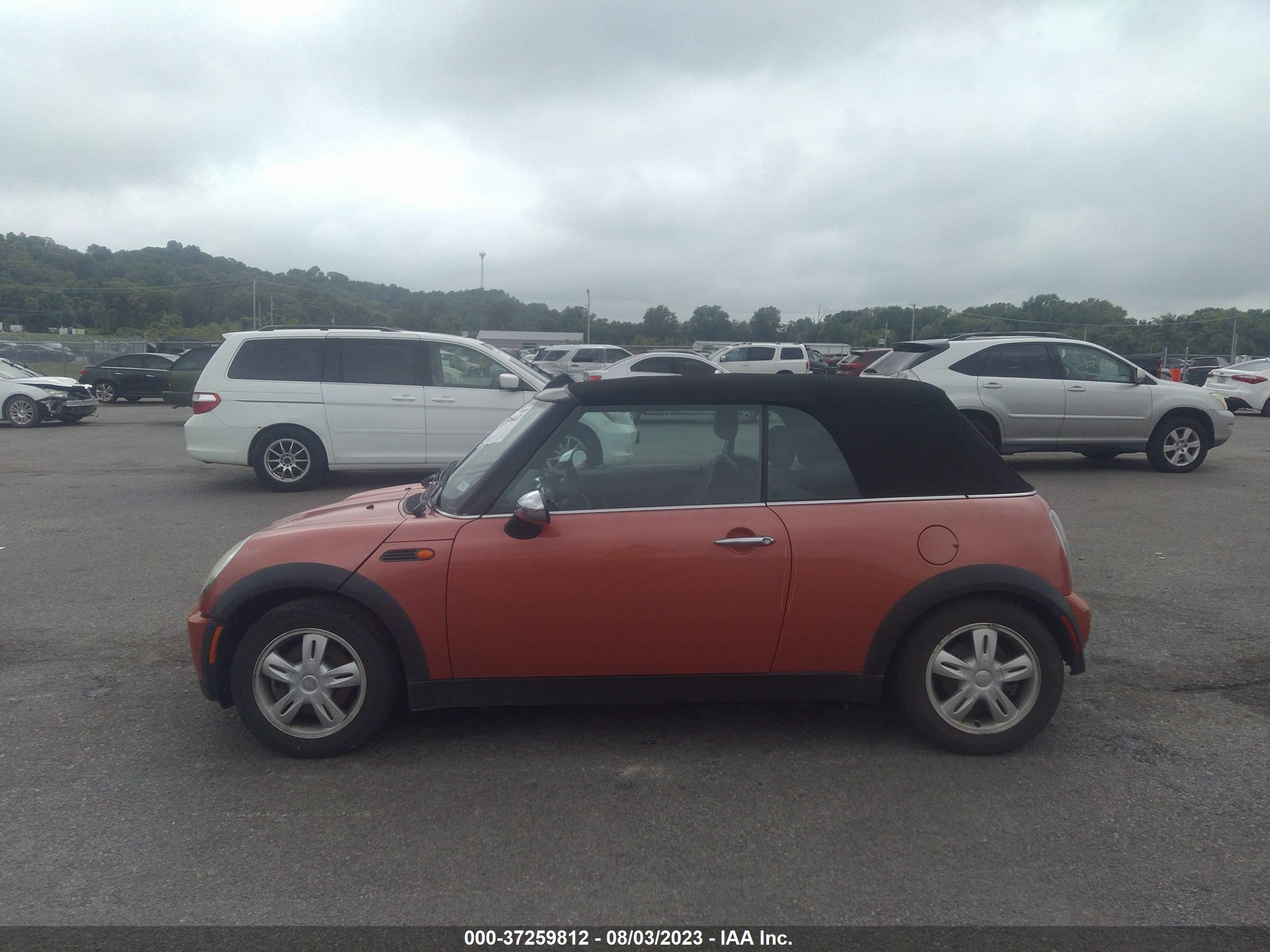 Photo 12 VIN: WMWRF33586TG16115 - MINI COOPER 