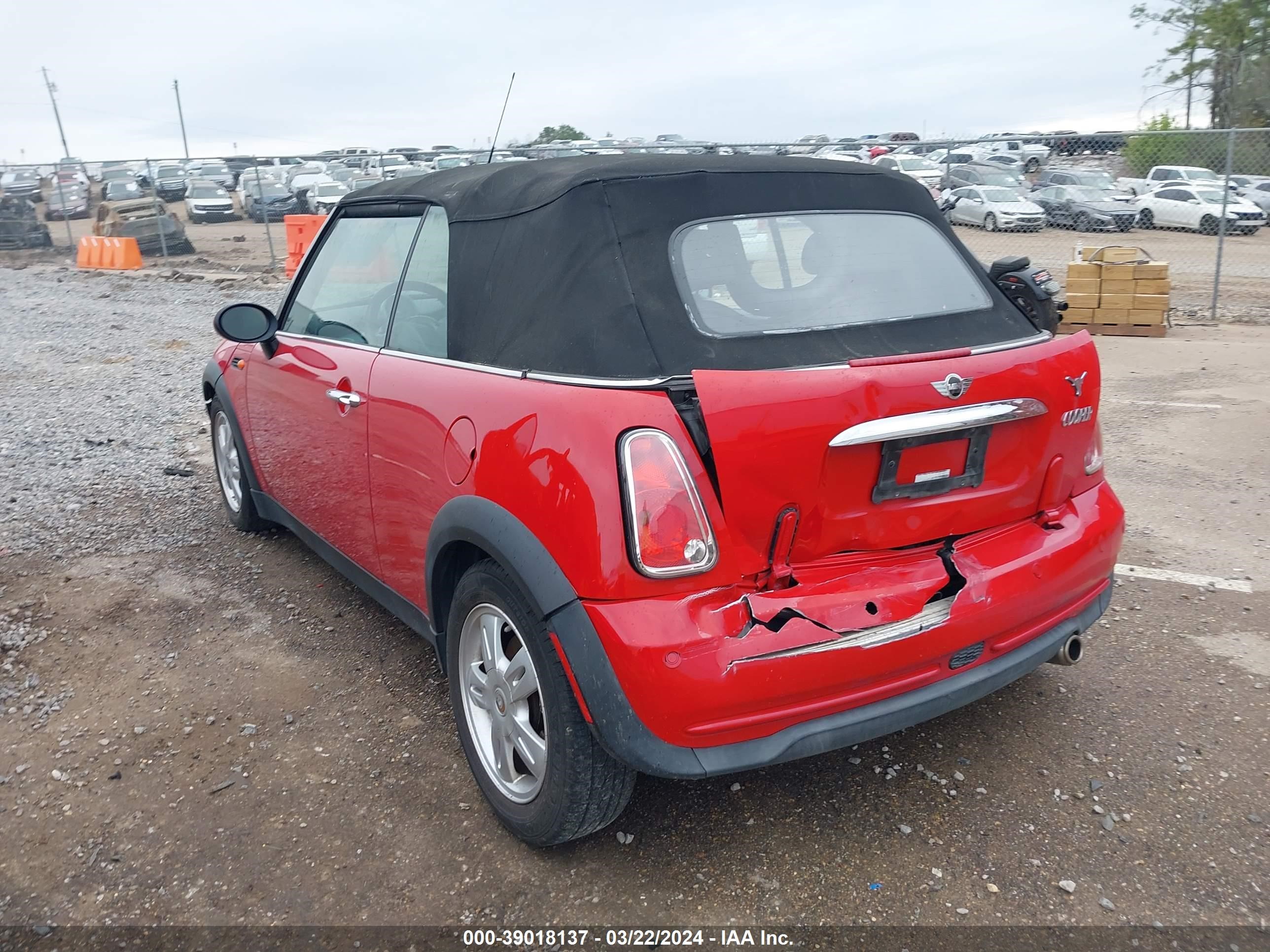 Photo 2 VIN: WMWRF33588TG18725 - MINI COOPER 