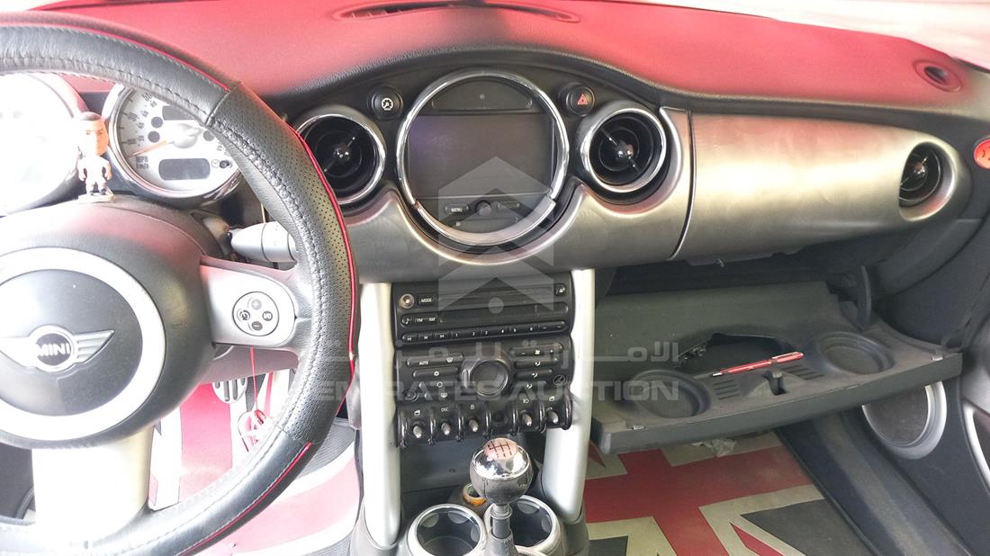 Photo 17 VIN: WMWRH33415TF81644 - MINI COOPER 