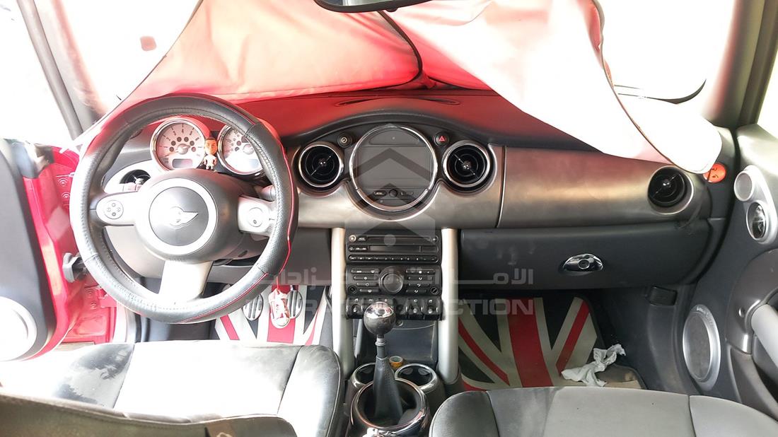 Photo 22 VIN: WMWRH33415TF81644 - MINI COOPER 