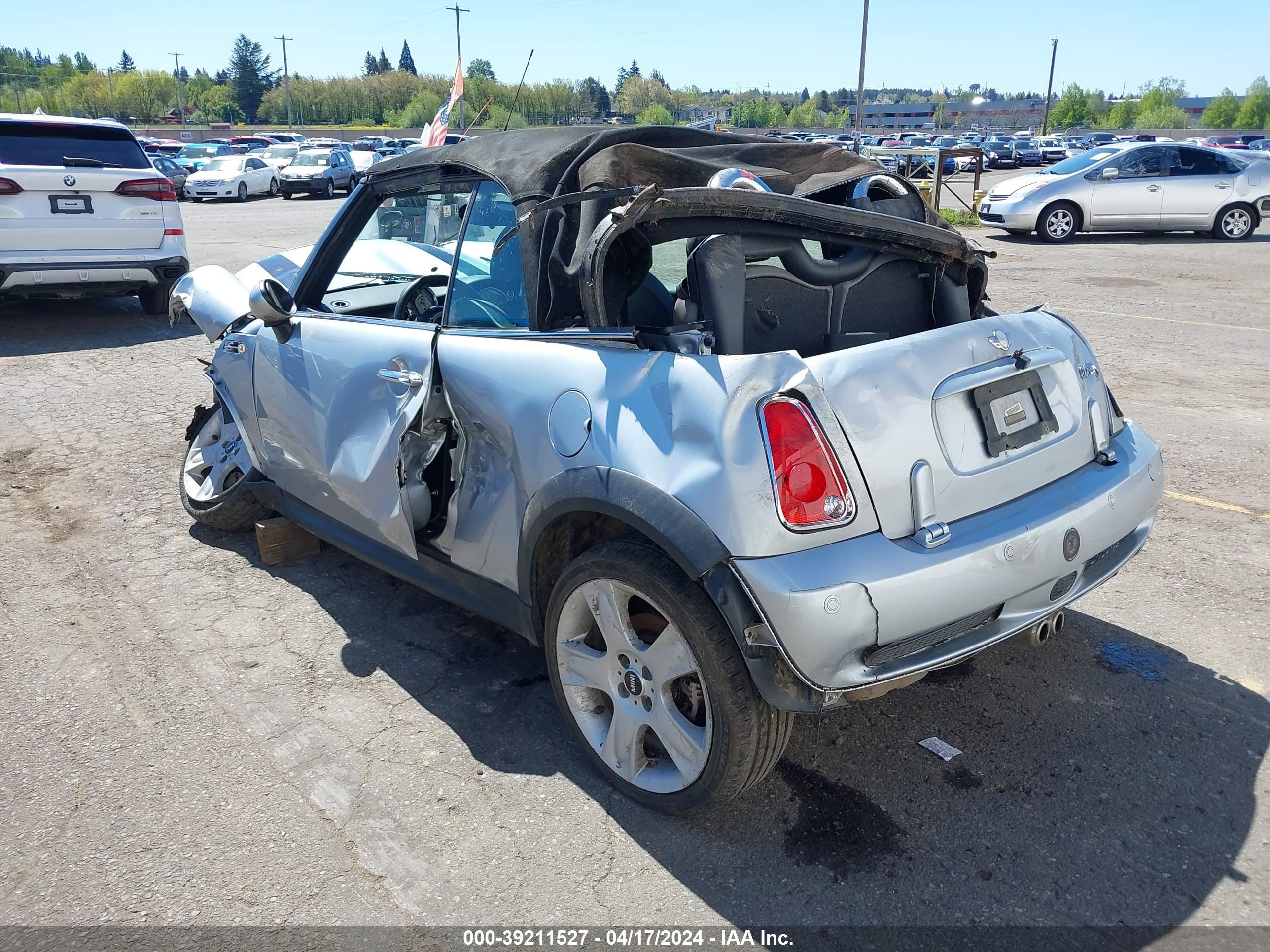 Photo 2 VIN: WMWRH33536TF88718 - MINI COOPER 