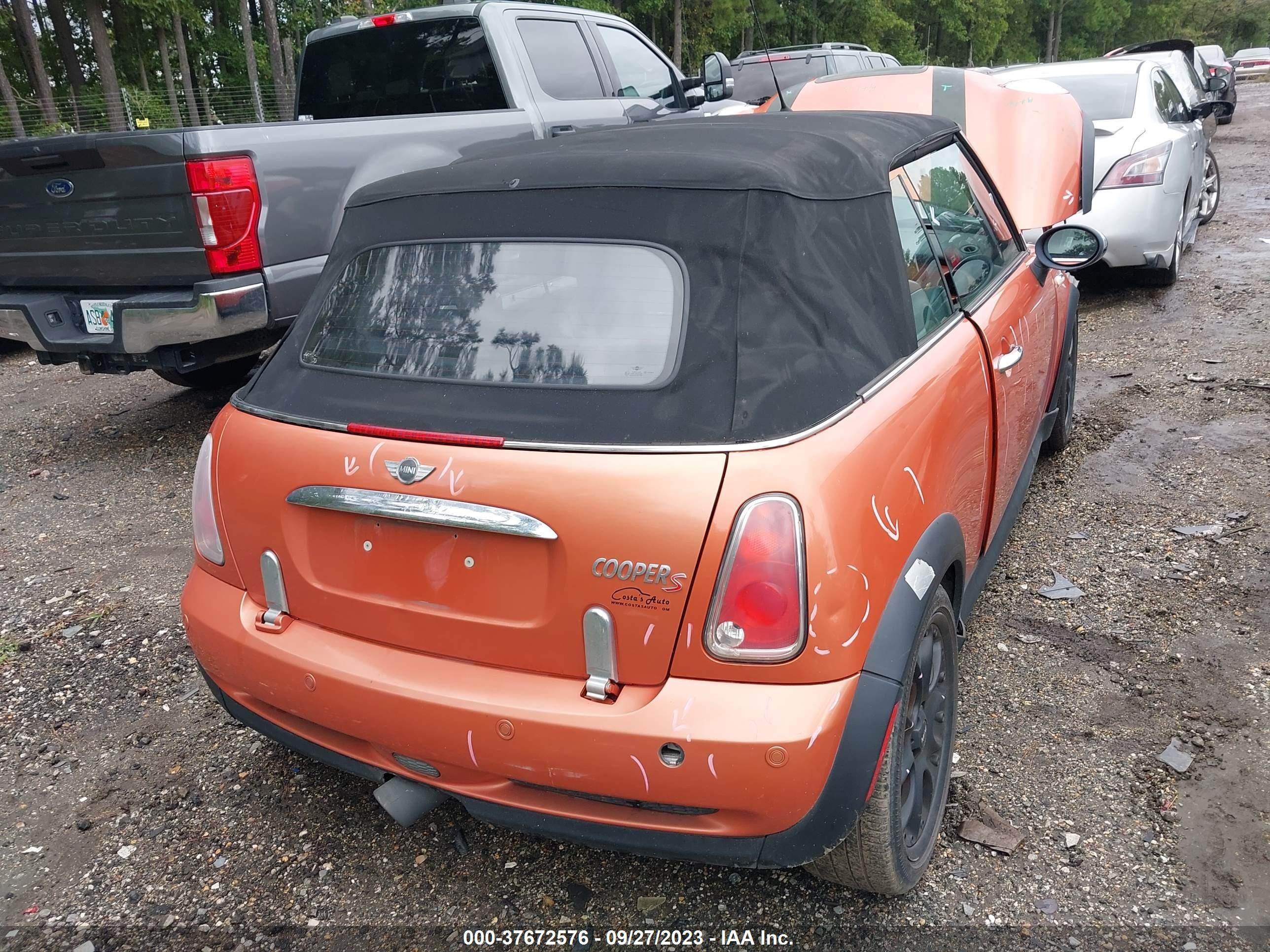 Photo 3 VIN: WMWRH33546TF86217 - MINI COOPER 