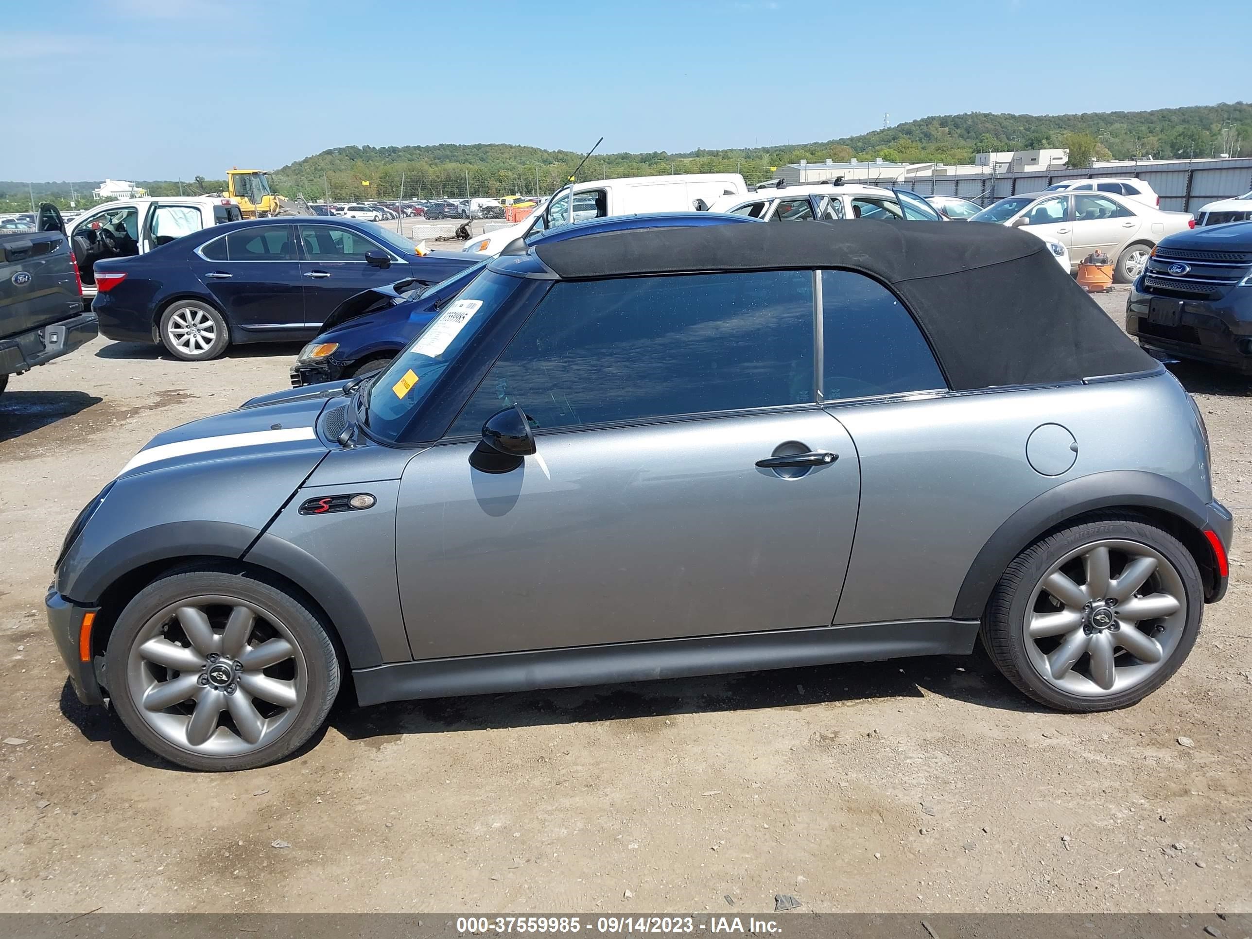 Photo 13 VIN: WMWRH33566TK59718 - MINI COOPER 