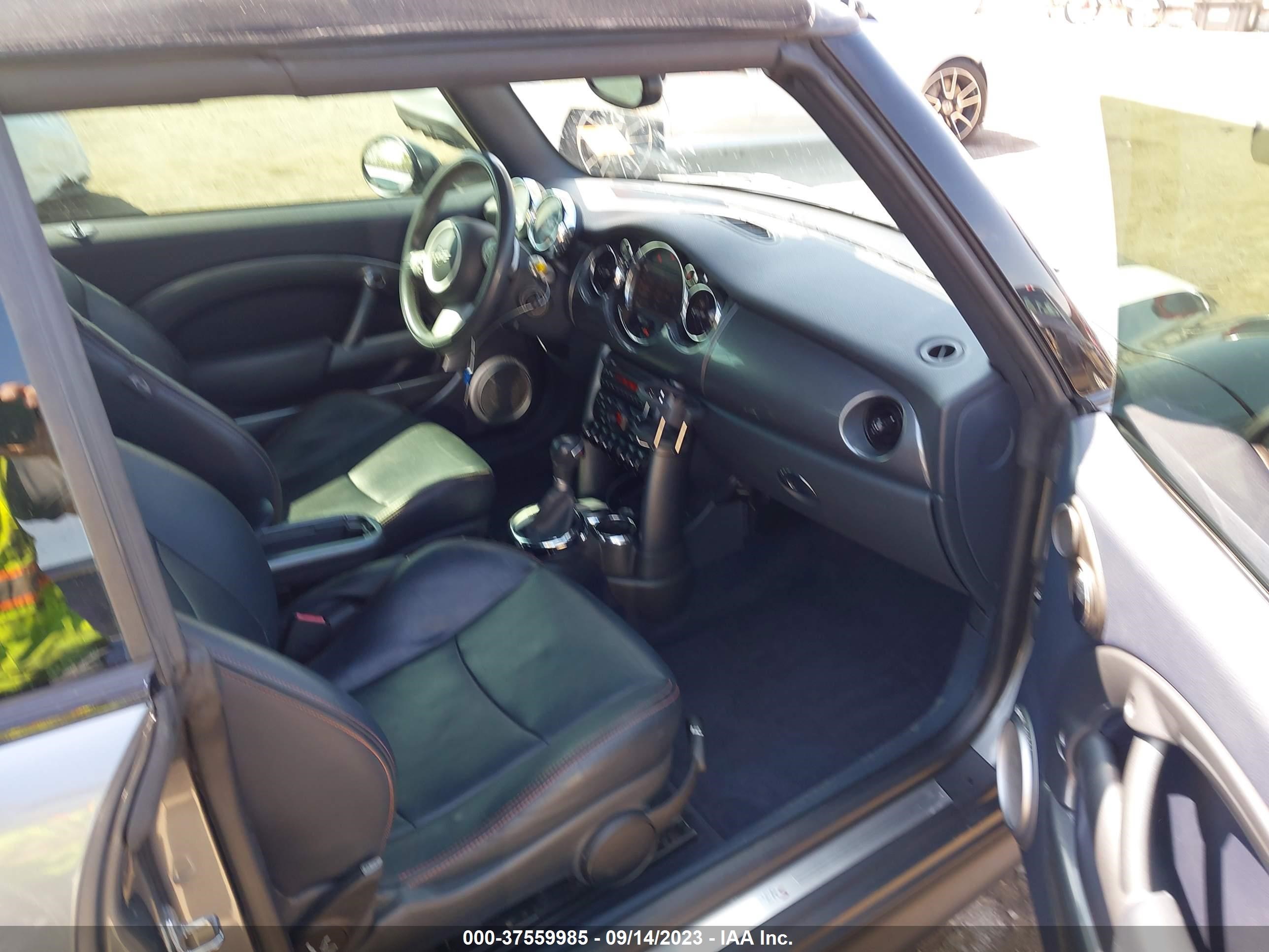 Photo 4 VIN: WMWRH33566TK59718 - MINI COOPER 