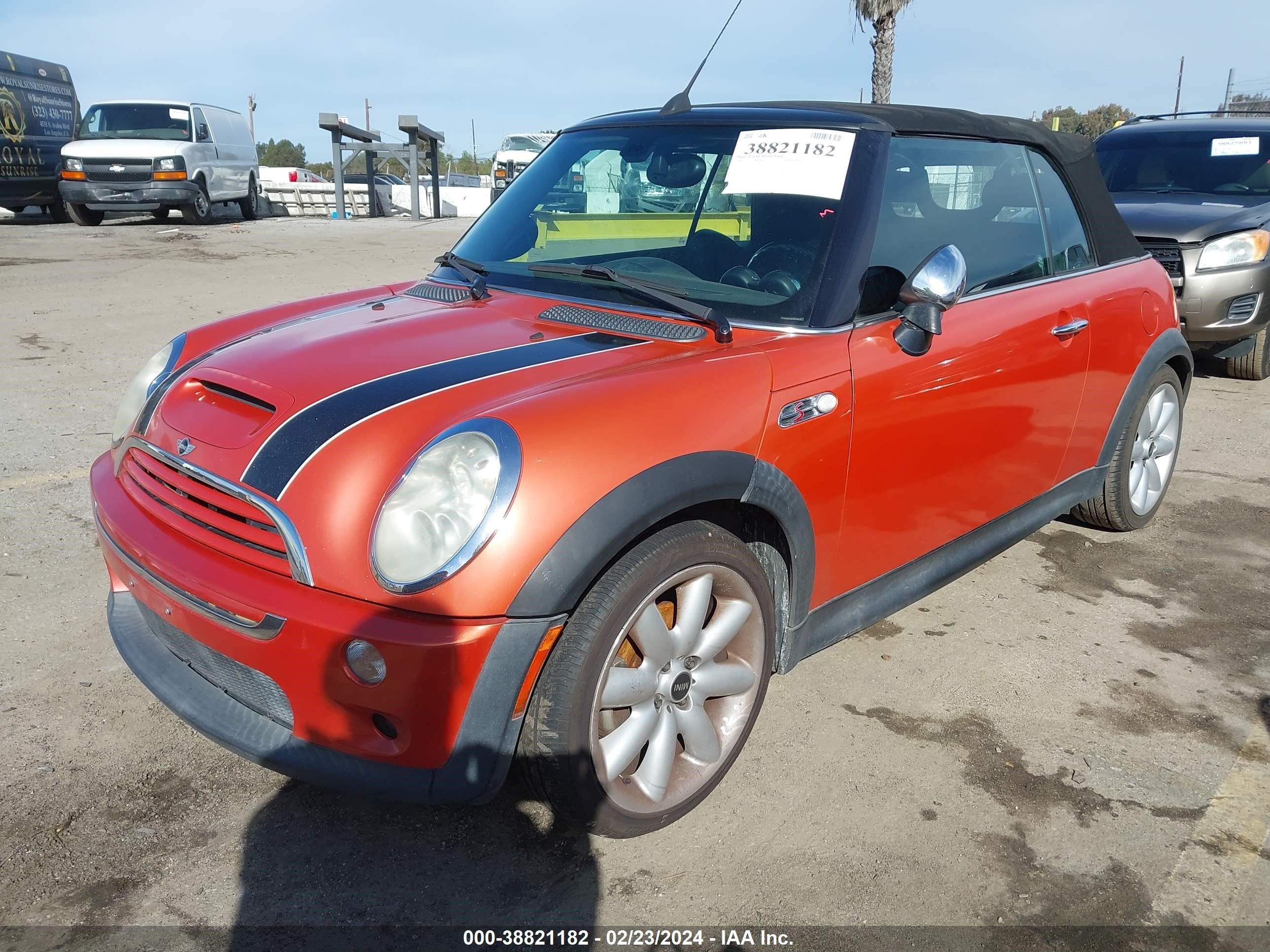 Photo 1 VIN: WMWRH33576TK57430 - MINI COOPER 