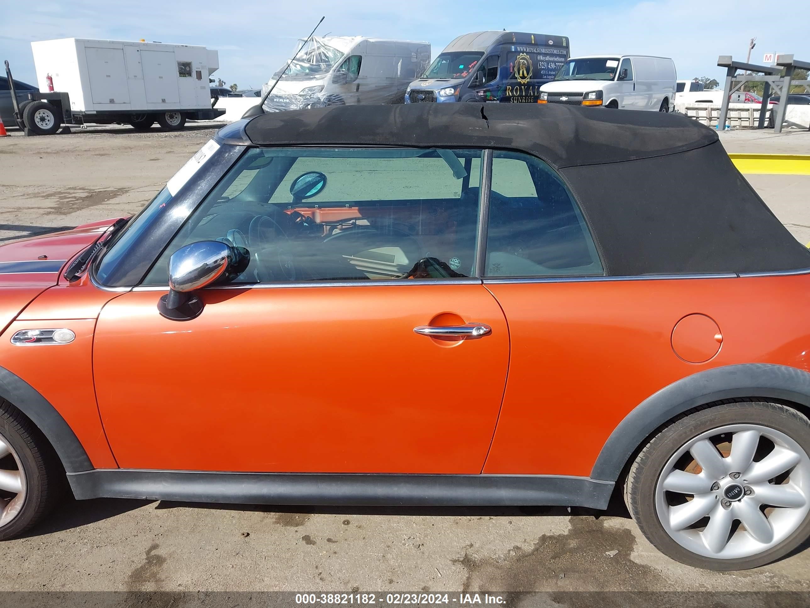 Photo 12 VIN: WMWRH33576TK57430 - MINI COOPER 