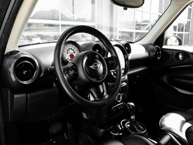 Photo 8 VIN: WMWSS1C57EWN94748 - MINI COOPER PACEMAN 