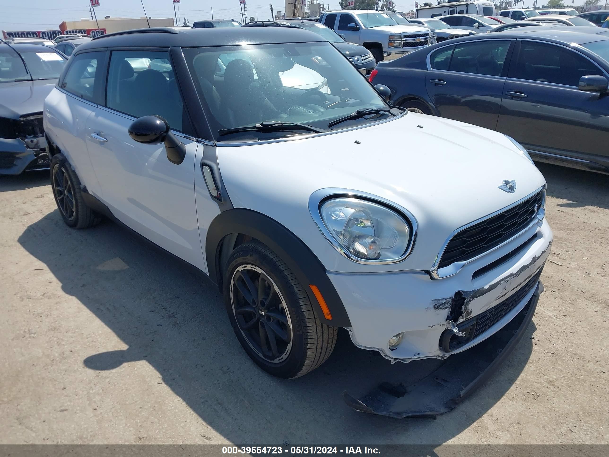 Photo 5 VIN: WMWSS5C52FWT84437 - MINI PACEMAN 