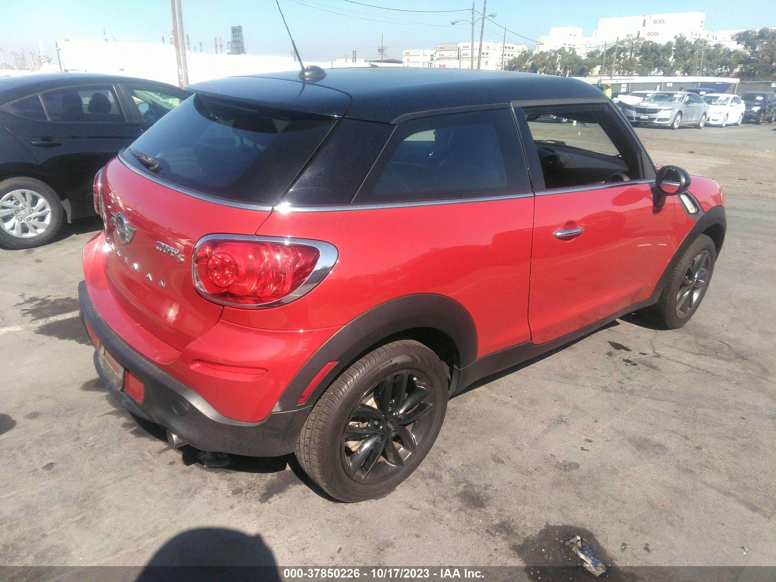 Photo 3 VIN: WMWSS5C55FWT84447 - MINI PACEMAN 