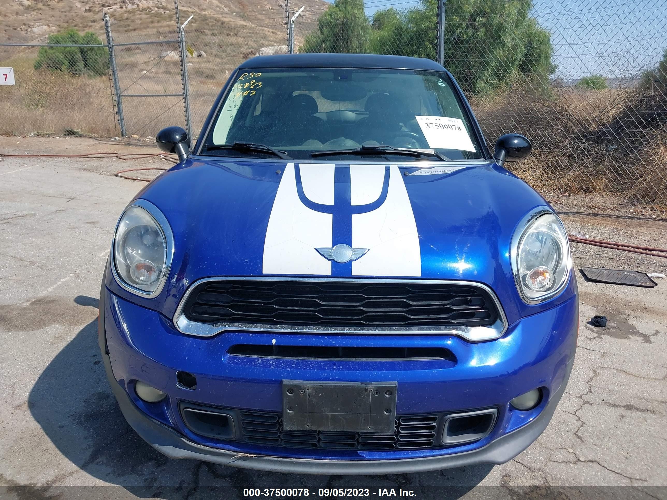 Photo 11 VIN: WMWSS5C5XDWN49292 - MINI PACEMAN 