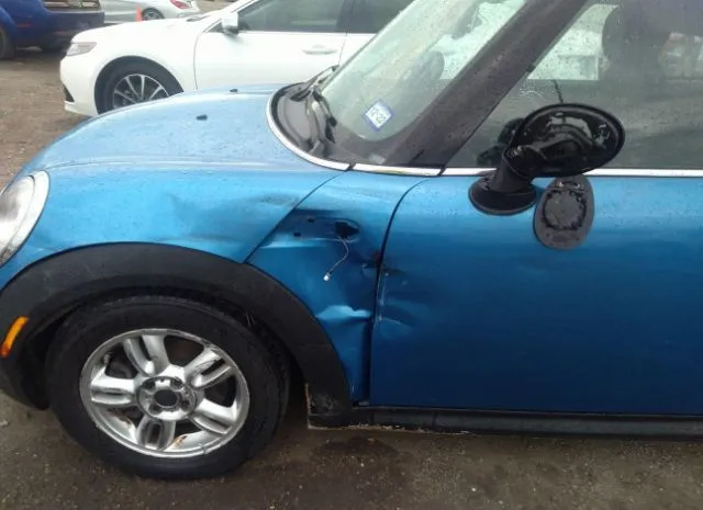 Photo 5 VIN: WMWSU3C50CT185009 - MINI COOPER HARDTOP 