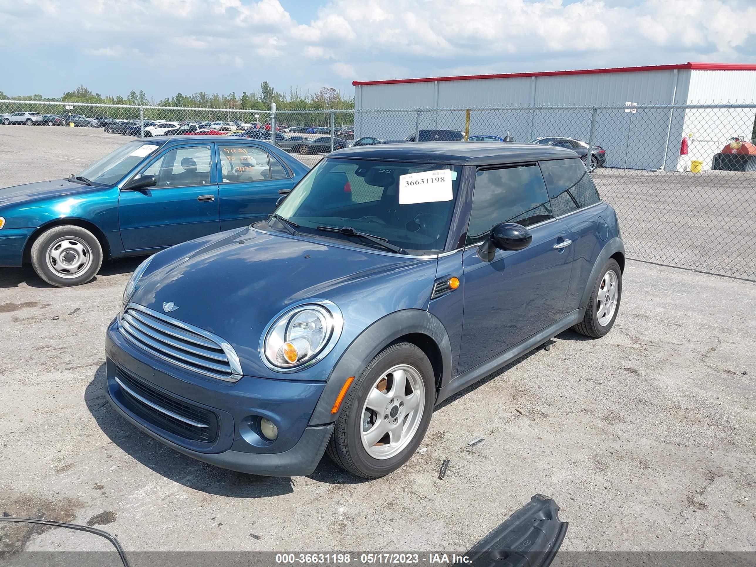 Photo 1 VIN: WMWSU3C51BT099612 - MINI HARD TOP 