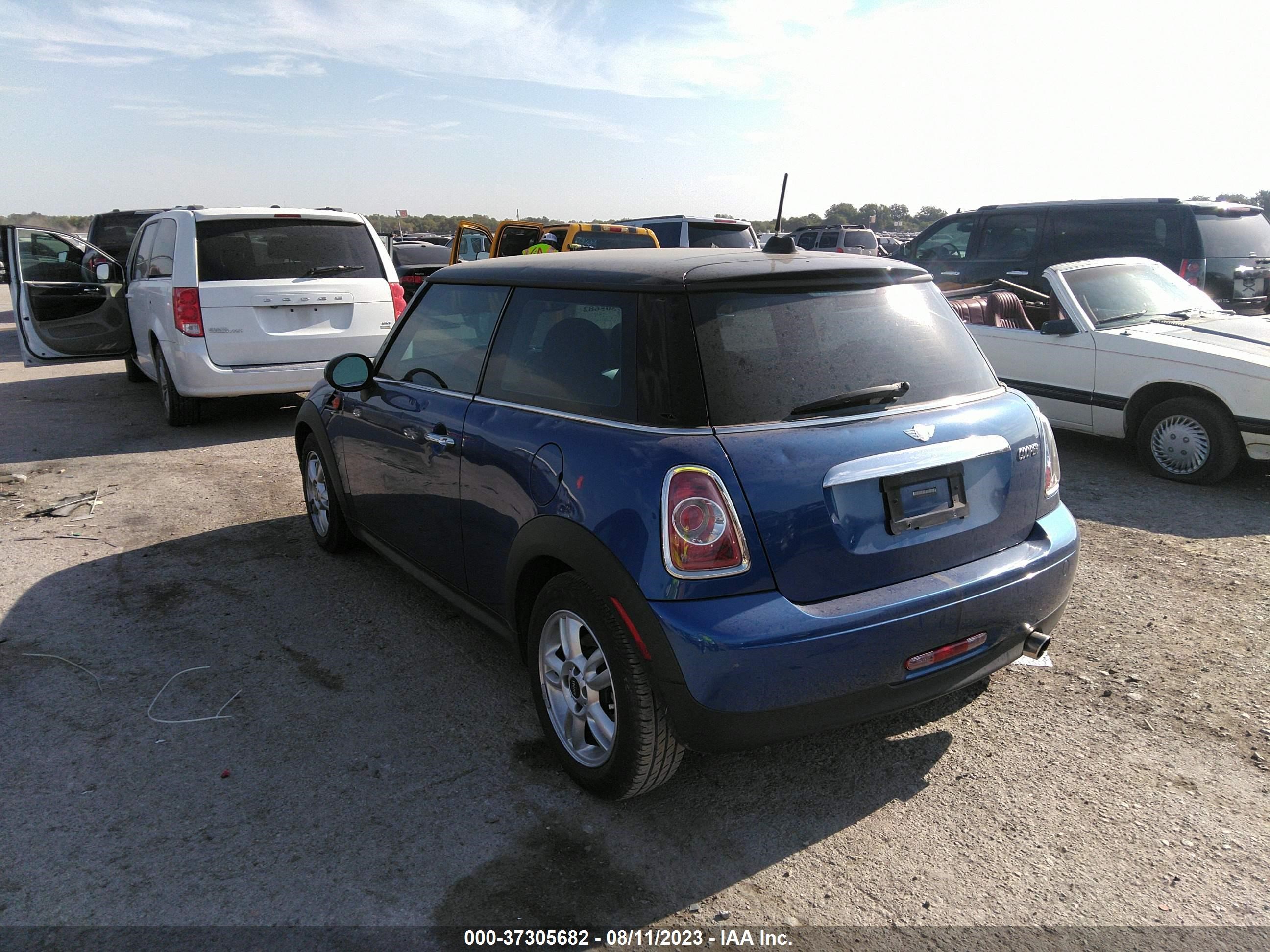 Photo 2 VIN: WMWSU3C51CT185441 - MINI HARD TOP 