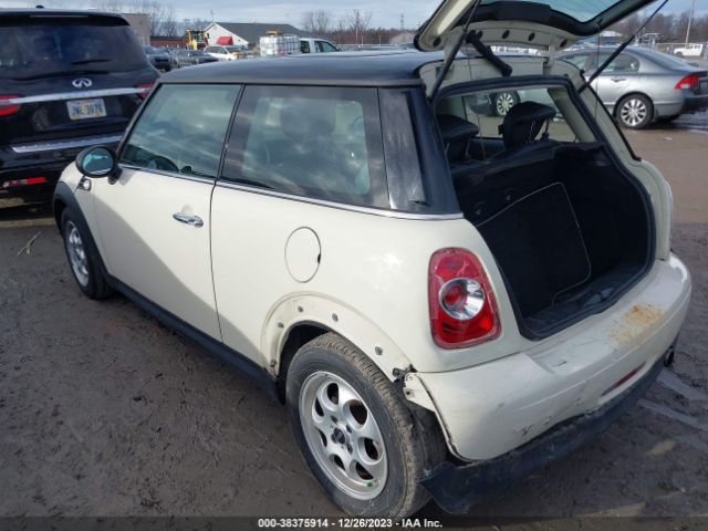 Photo 2 VIN: WMWSU3C51CT257304 - MINI COOPER 