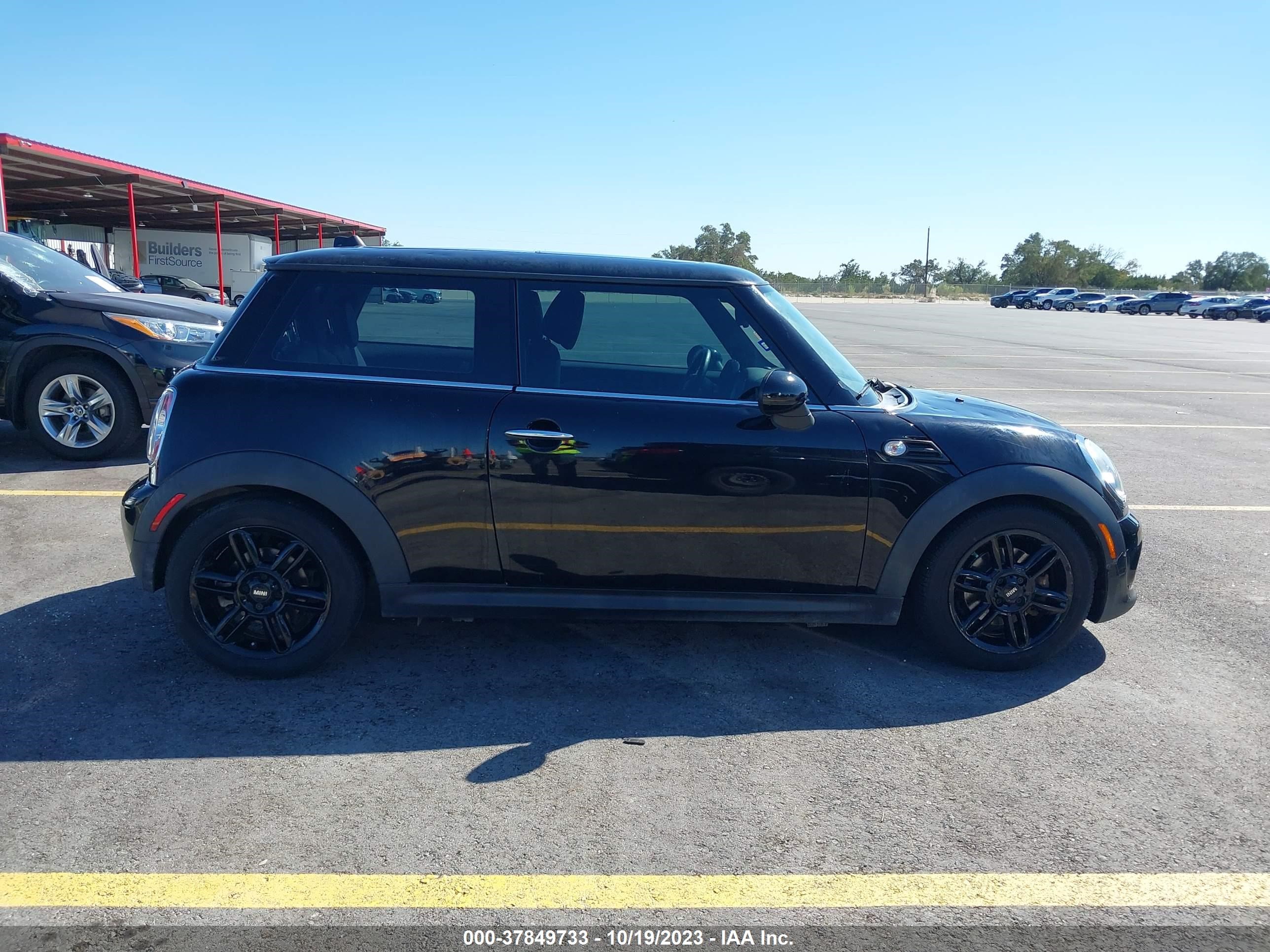 Photo 12 VIN: WMWSU3C51DT689263 - MINI HARD TOP 