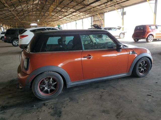 Photo 2 VIN: WMWSU3C52DT372379 - MINI COOPER 