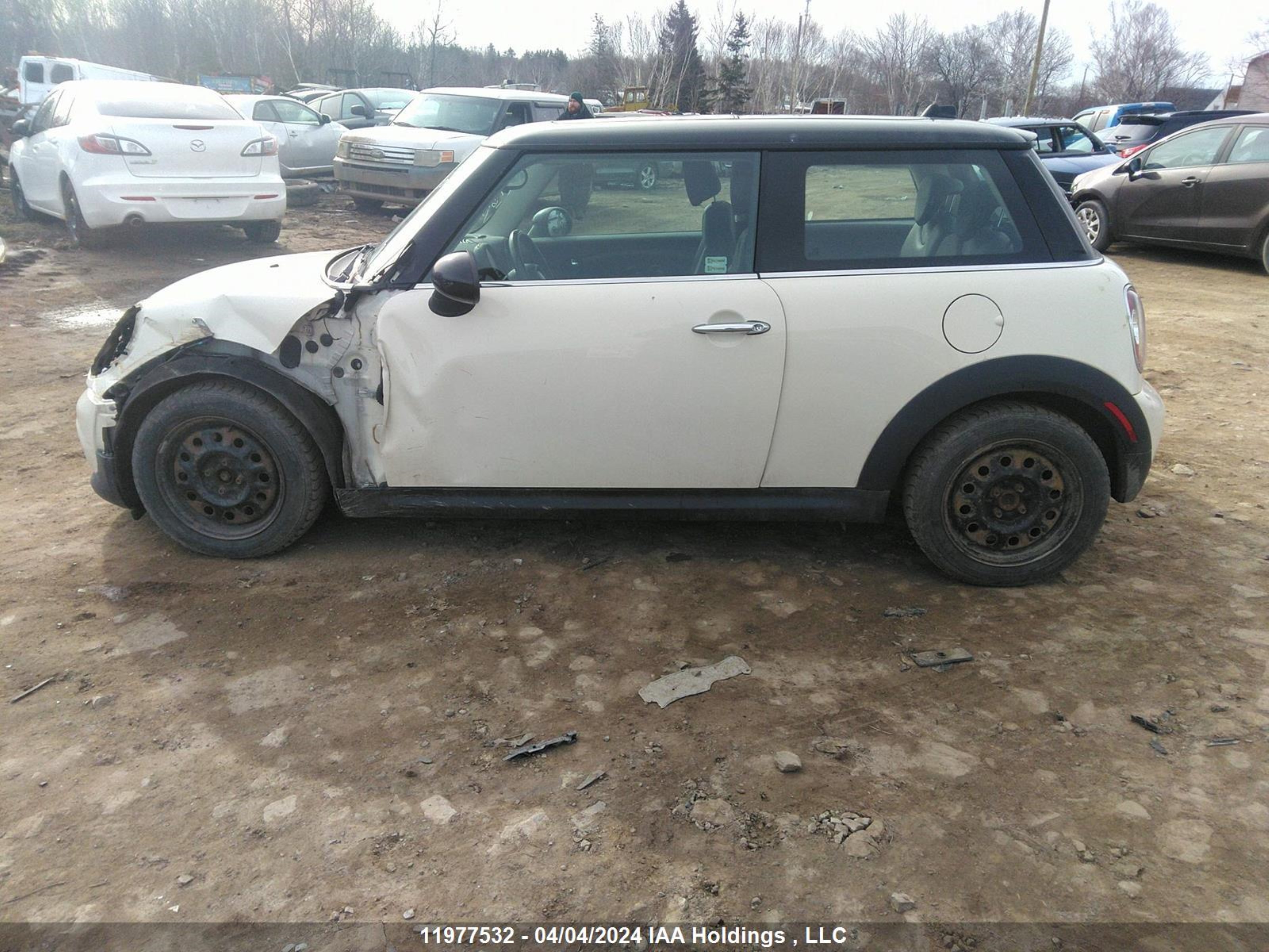 Photo 14 VIN: WMWSU3C52DT680989 - MINI COOPER 