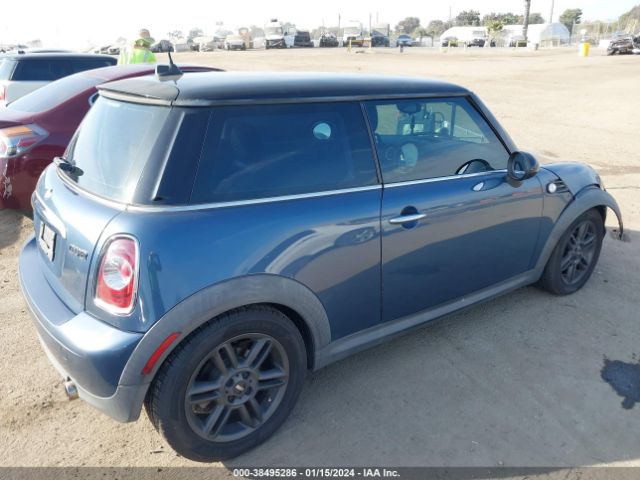 Photo 3 VIN: WMWSU3C53BT182152 - MINI COOPER 