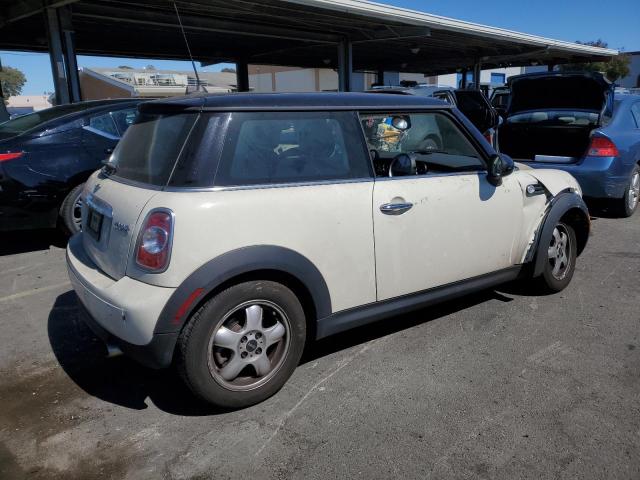 Photo 2 VIN: WMWSU3C53BT251258 - MINI COOPER 