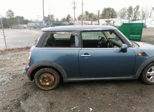 Photo 5 VIN: WMWSU3C53BTX96909 - MINI COOPER HARDTOP 