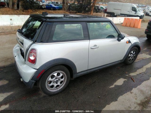 Photo 3 VIN: WMWSU3C53CT260155 - MINI COOPER HARDTOP 