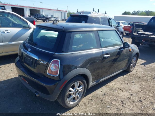 Photo 3 VIN: WMWSU3C53DT370057 - MINI COOPER 