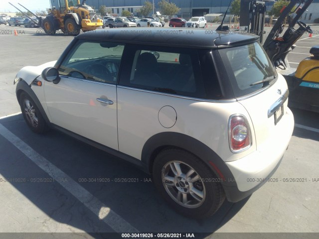 Photo 2 VIN: WMWSU3C53DT685019 - MINI COOPER HARDTOP 