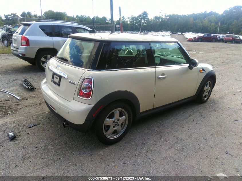 Photo 3 VIN: WMWSU3C54BT093352 - MINI COOPER 