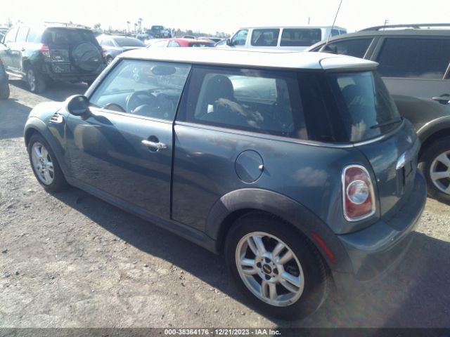 Photo 2 VIN: WMWSU3C55BT091335 - MINI COOPER 