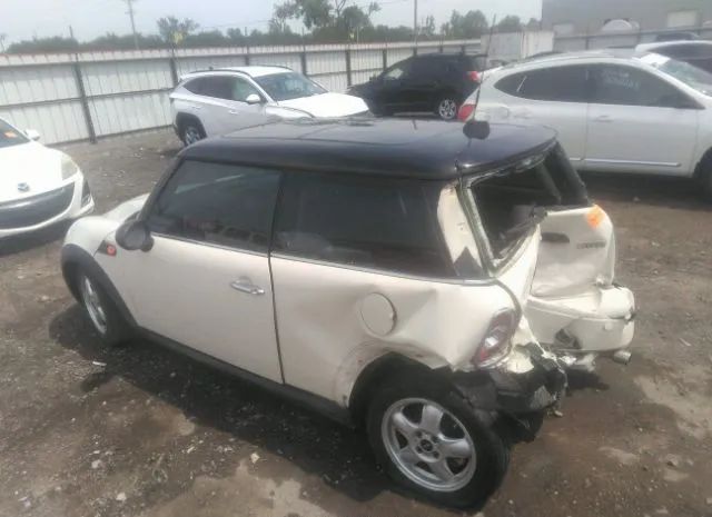 Photo 2 VIN: WMWSU3C55BT252279 - MINI COOPER 