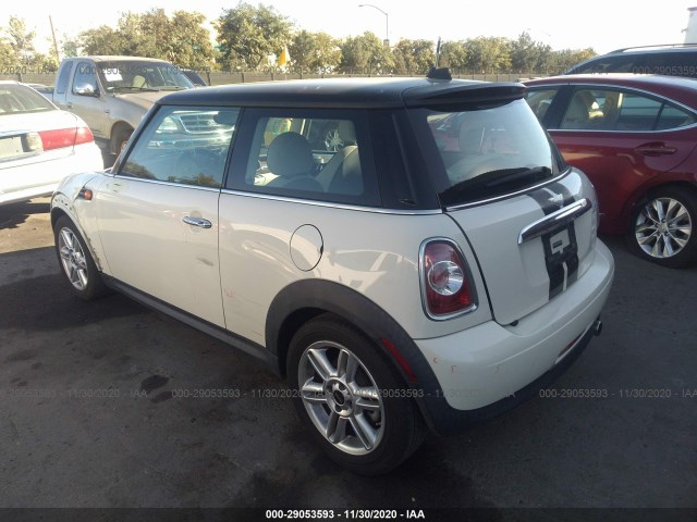 Photo 2 VIN: WMWSU3C55CT368227 - MINI COOPER HARDTOP 