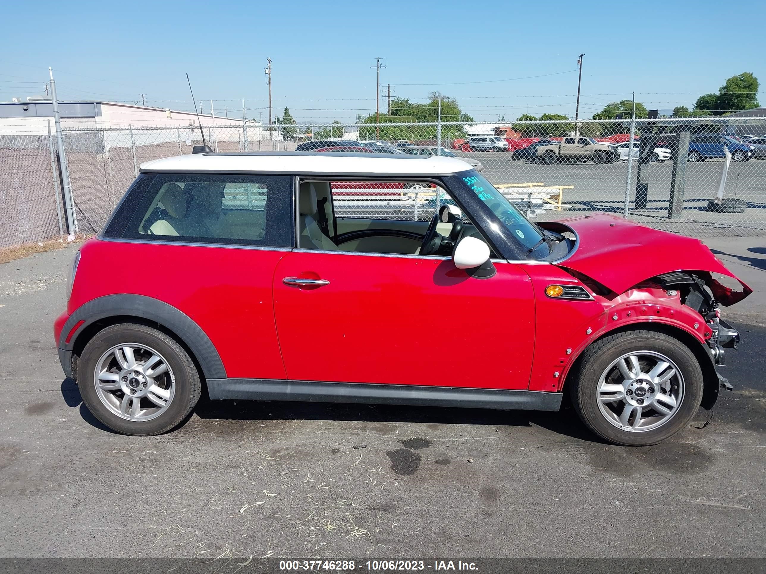 Photo 12 VIN: WMWSU3C55DT370738 - MINI HARD TOP 