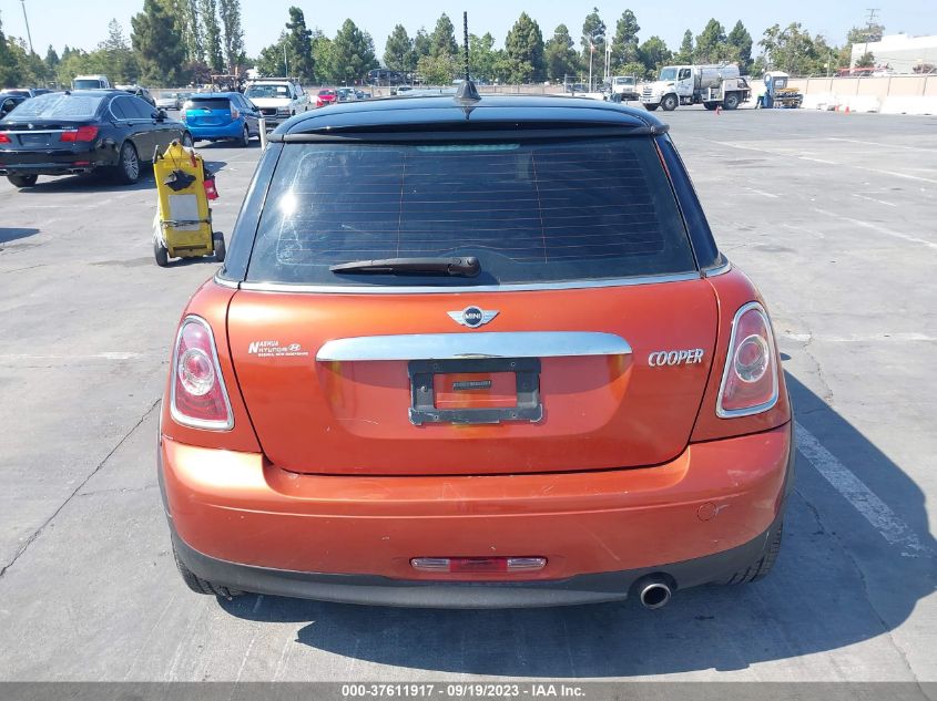 Photo 16 VIN: WMWSU3C55DT546347 - MINI COOPER 