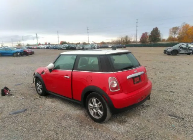 Photo 2 VIN: WMWSU3C55DT688679 - MINI COOPER HARDTOP 