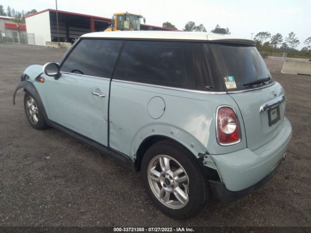 Photo 2 VIN: WMWSU3C55DT688729 - MINI COOPER HARDTOP 