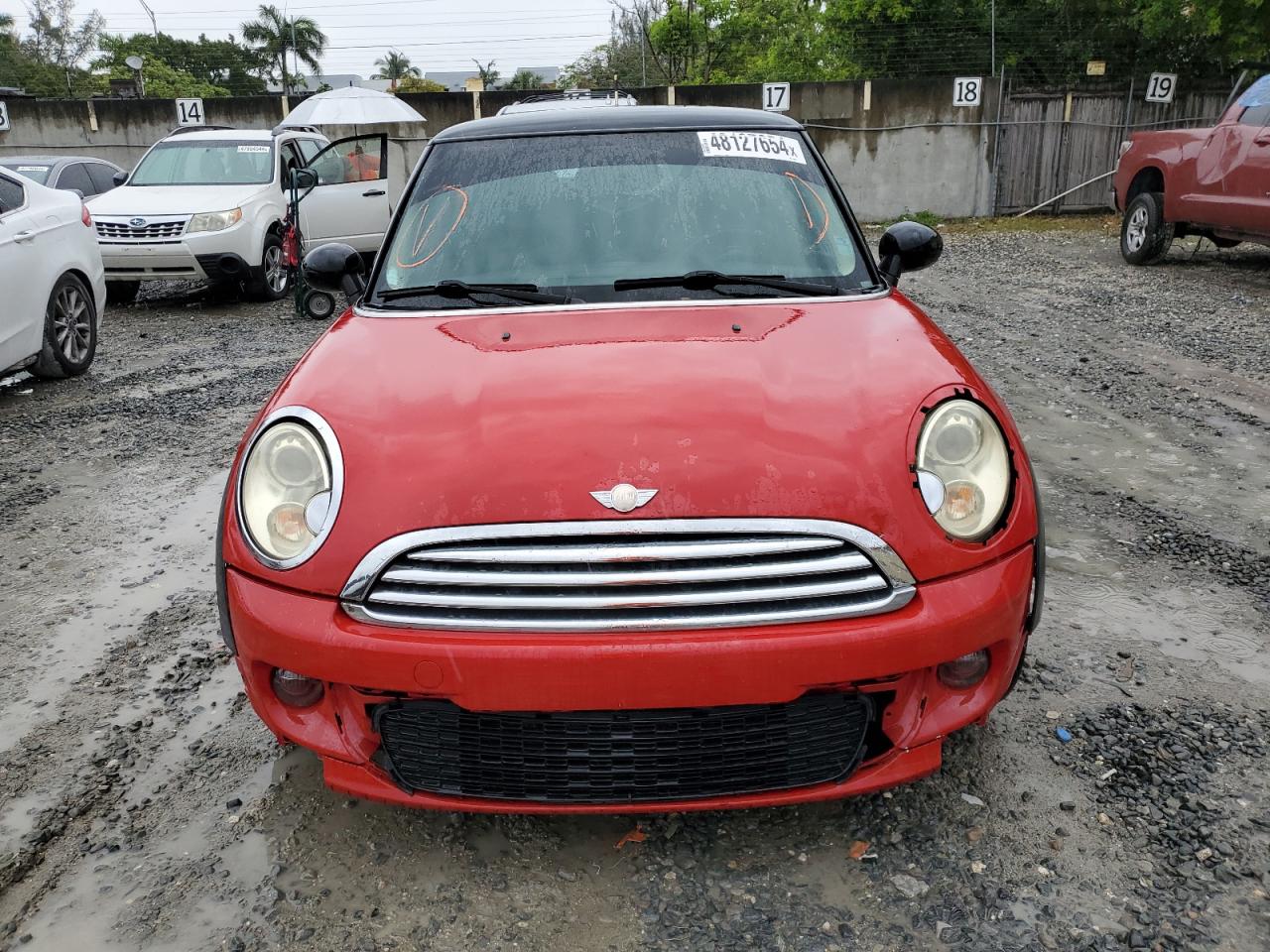 Photo 4 VIN: WMWSU3C56BTX95611 - MINI COOPER 