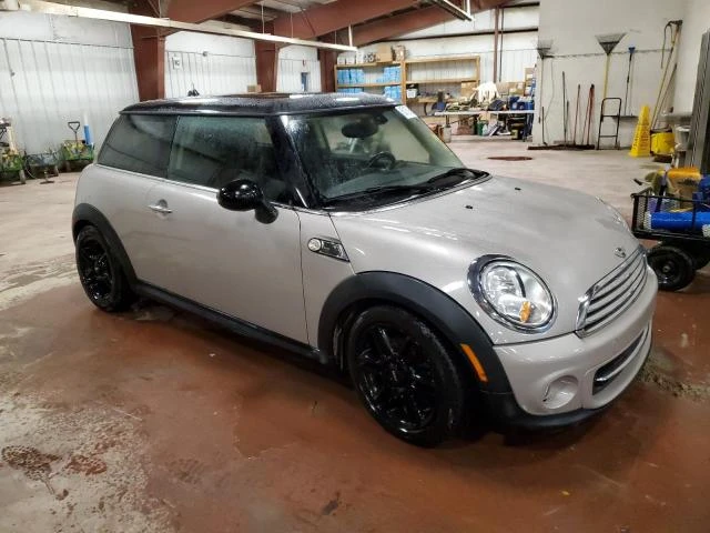 Photo 3 VIN: WMWSU3C56DT371932 - MINI COOPER 