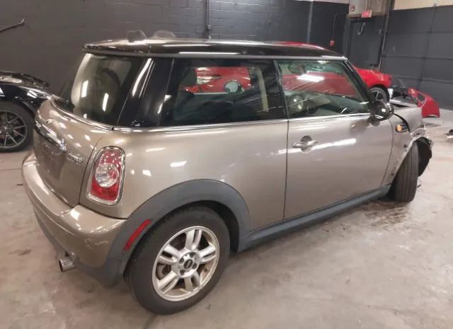 Photo 3 VIN: WMWSU3C56DT681126 - MINI COOPER HARDTOP 