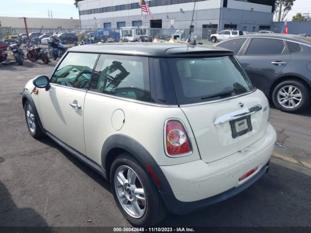 Photo 2 VIN: WMWSU3C56DT683569 - MINI COOPER HARDTOP 