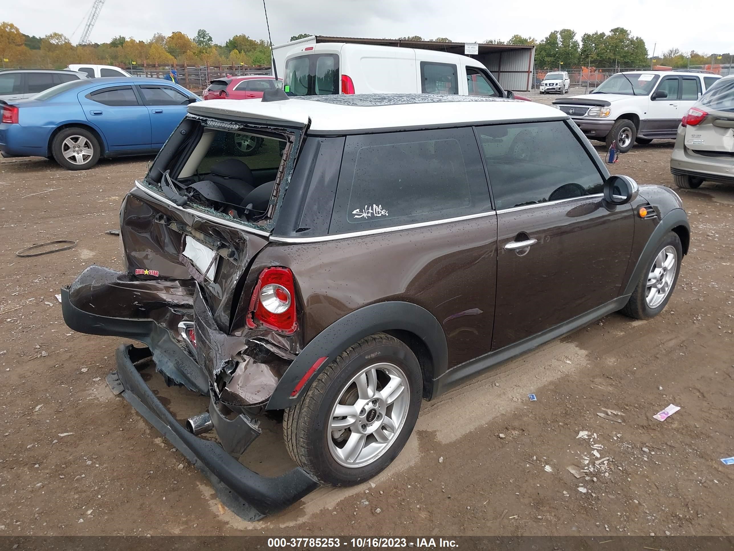 Photo 3 VIN: WMWSU3C57BT092082 - MINI HARD TOP 