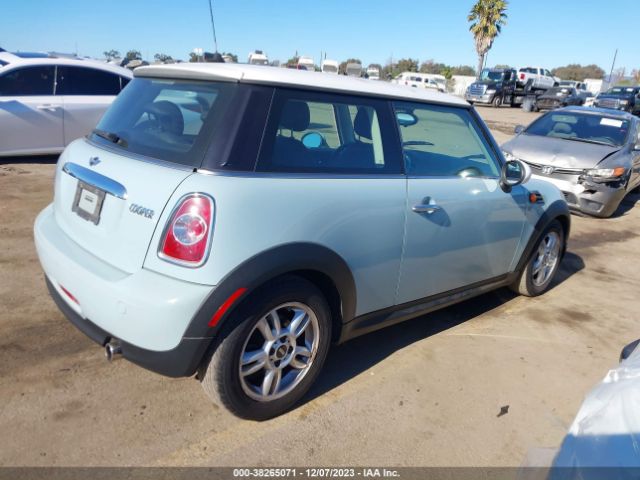 Photo 3 VIN: WMWSU3C57BT251103 - MINI COOPER 