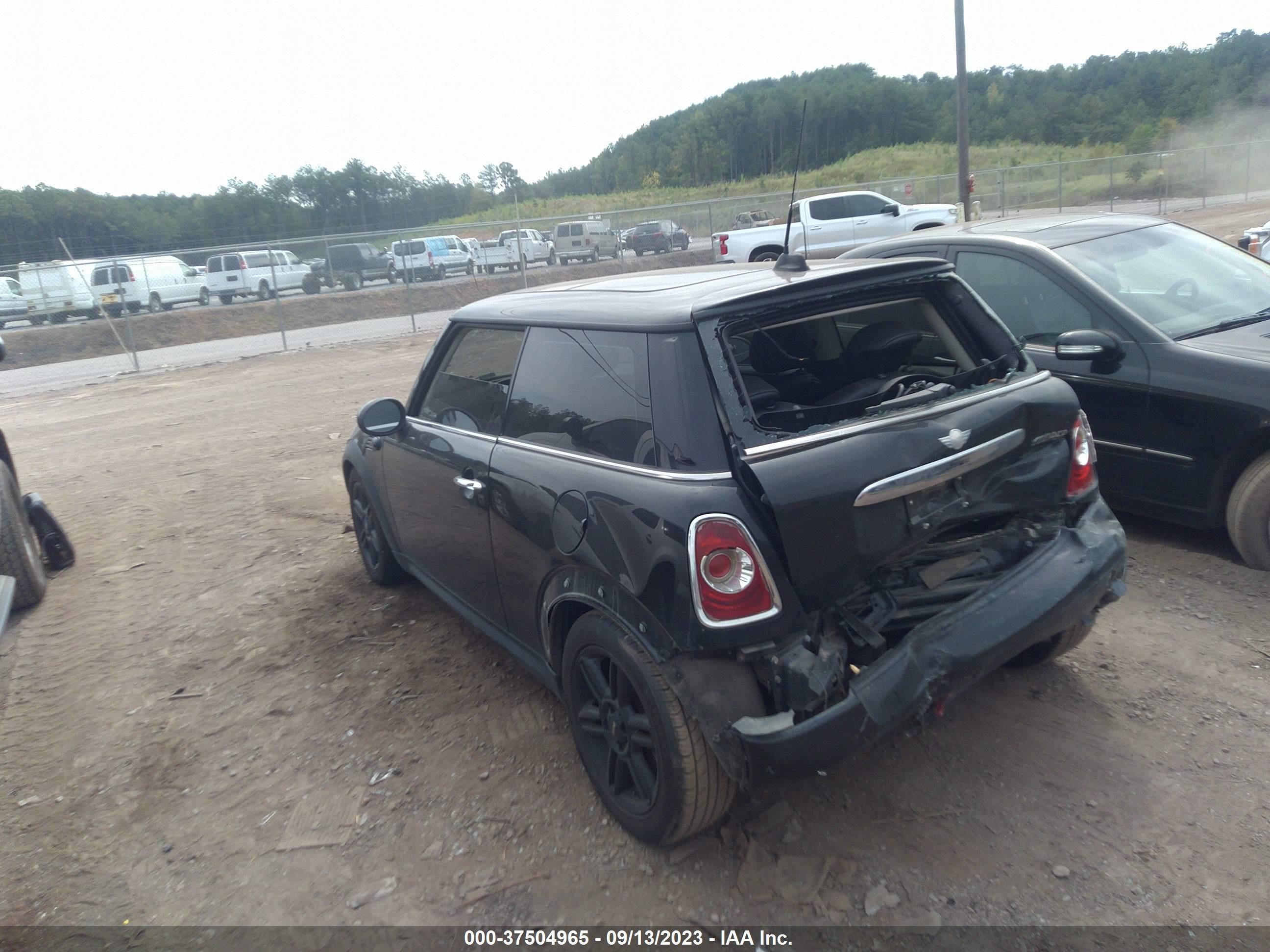 Photo 2 VIN: WMWSU3C57CT542895 - MINI HARD TOP 