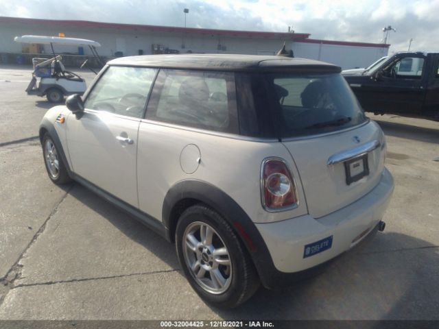 Photo 2 VIN: WMWSU3C57CT543738 - MINI COOPER HARDTOP 