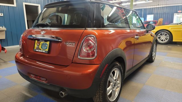 Photo 2 VIN: WMWSU3C57DT682723 - MINI COOPER HARDTOP 