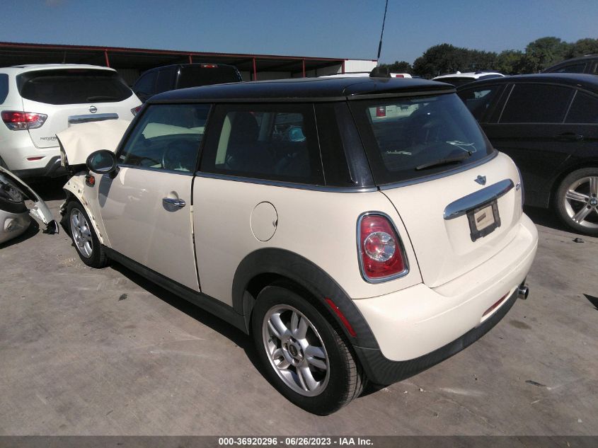 Photo 2 VIN: WMWSU3C57DT683452 - MINI COOPER 