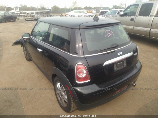 Photo 2 VIN: WMWSU3C57DT687811 - MINI COOPER HARDTOP 