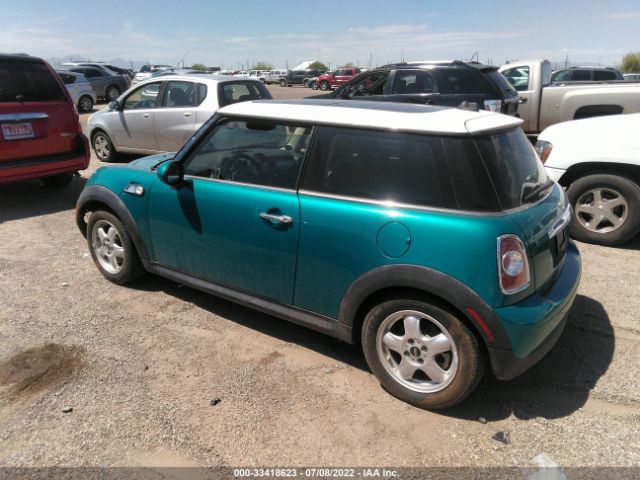 Photo 2 VIN: WMWSU3C58BT092785 - MINI COOPER HARDTOP 