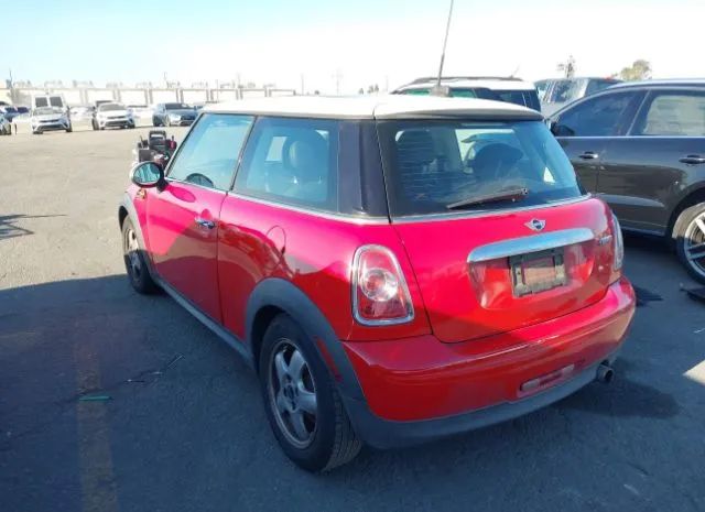 Photo 2 VIN: WMWSU3C58BT093290 - MINI COOPER HARDTOP 