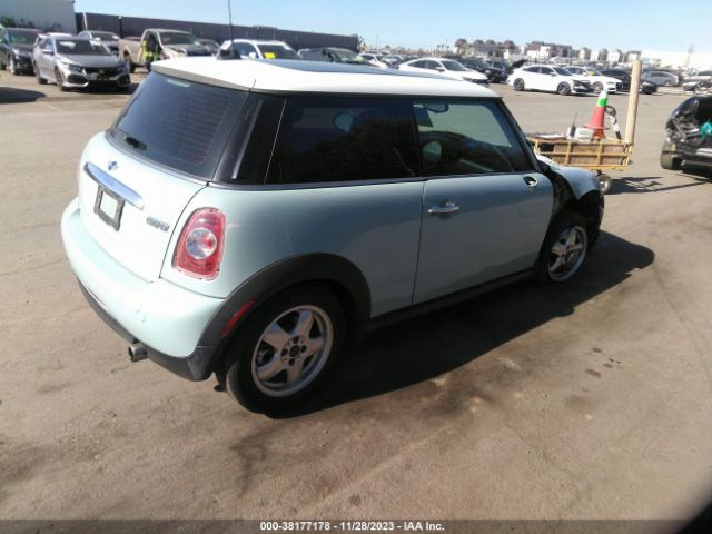 Photo 3 VIN: WMWSU3C58BT097534 - MINI COOPER HARDTOP 